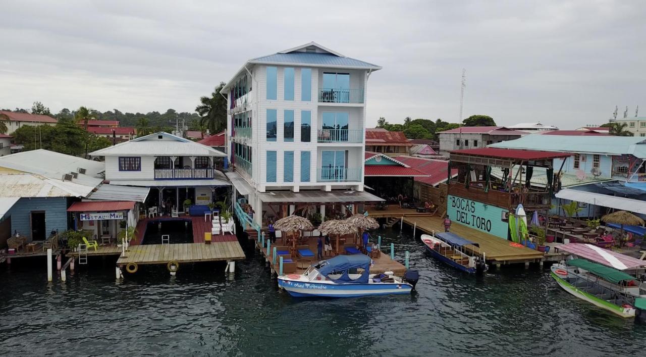 Azul Bocas Town Hotel Exterior photo